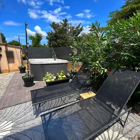 La Pause En Luberon Hébergement de vacances Cavaillon